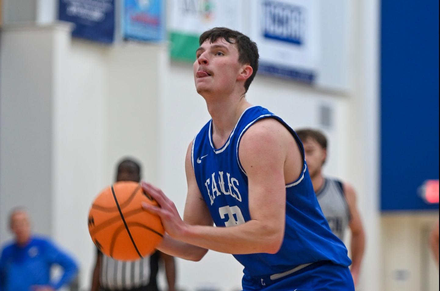 ALC Eagles drop close decision in South Carolina